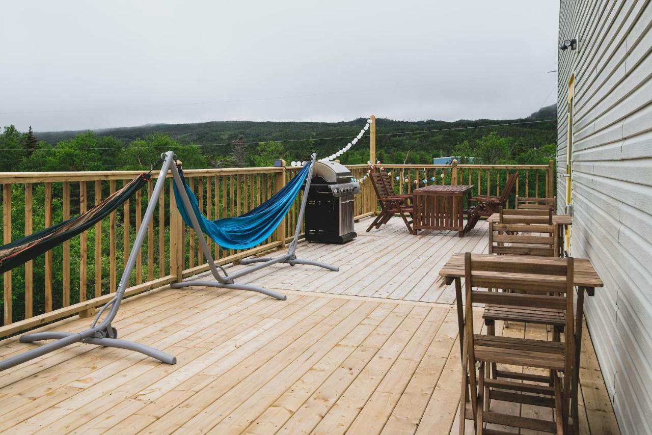 Out East Hostels - Rocky Harbour Buitenkant foto