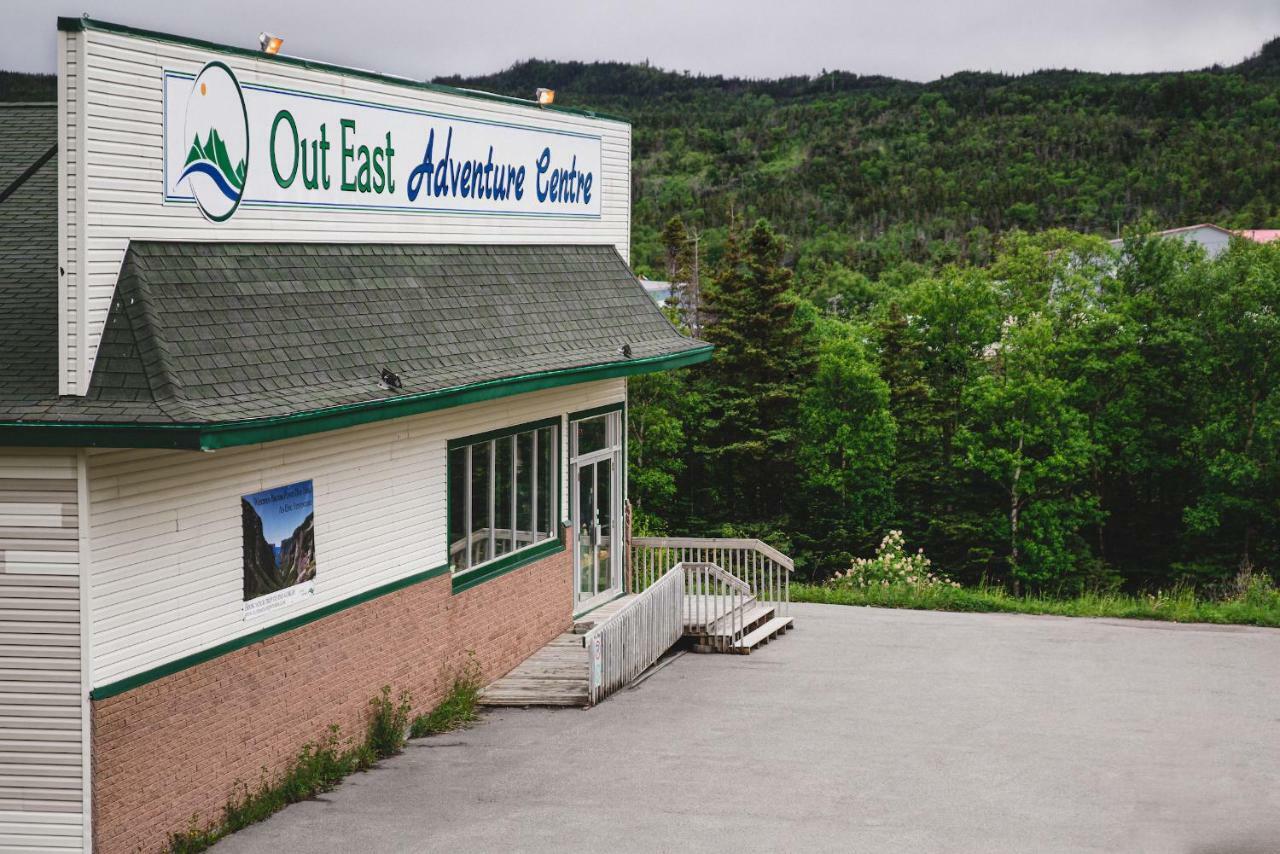 Out East Hostels - Rocky Harbour Buitenkant foto